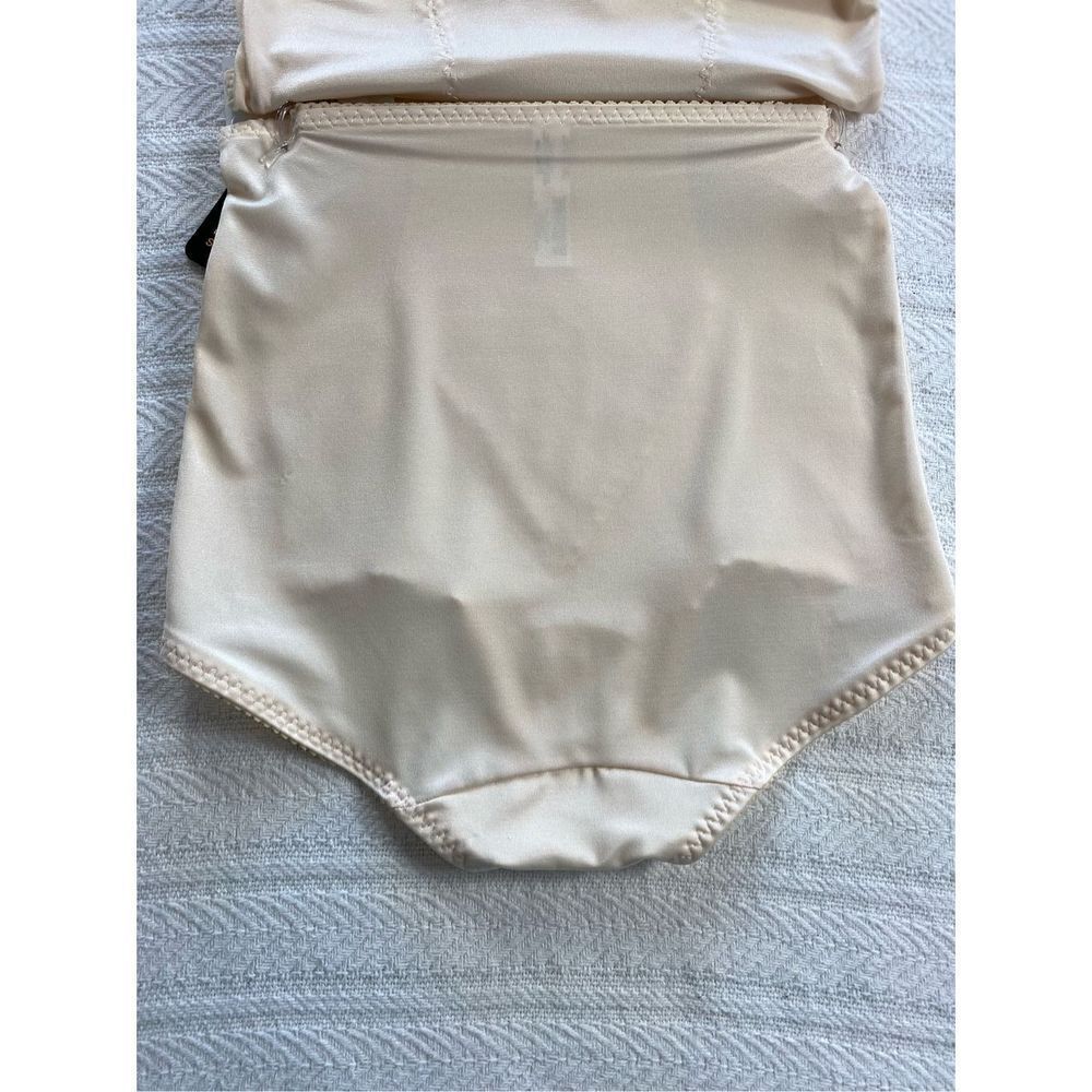 Bali Women's MEDIUM Firm-Control Shapewear Brief Pack with Tummy Control 2pk - Picture 3 of 9